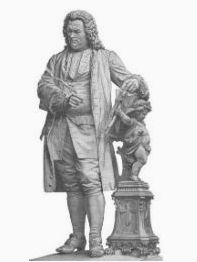 Иоганн Себастьян Бах статуя