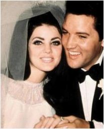 Элвис Пресли с женой Присциллой