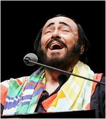 певец Лучано Паваротти