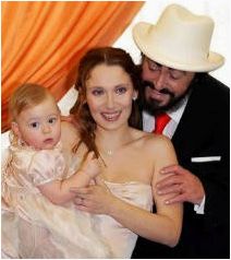 певец Лучано Паваротти