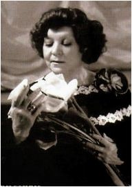 певица Клавдия Шульженко