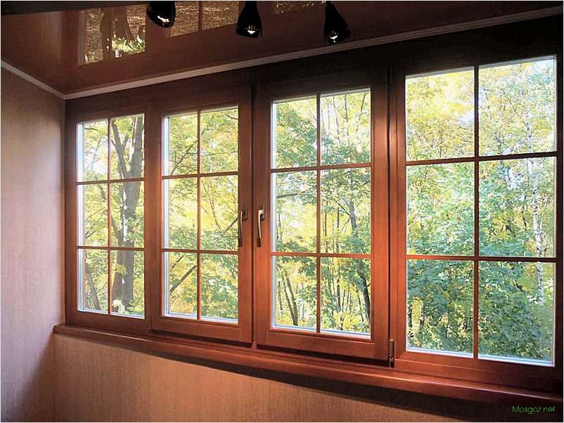 Деревянные окна: преимущества, недостатки и уход за ними